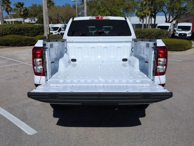 New 2026 Oxford White Ford XL image 13