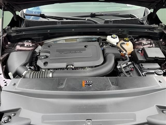 Used 2024 Green BMW xDrive28i image 19