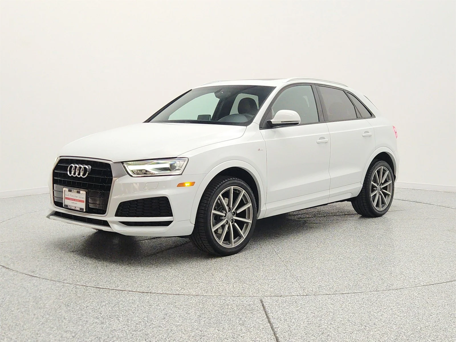 2018 Audi Q3 2.0T Premium Sport's photo