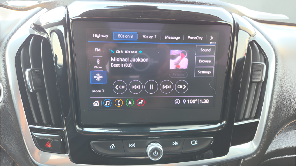 Used 2020 Beige Chevrolet Premier image 25