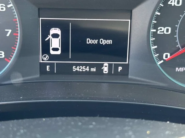 Used 2025 White Chevrolet LT image 49