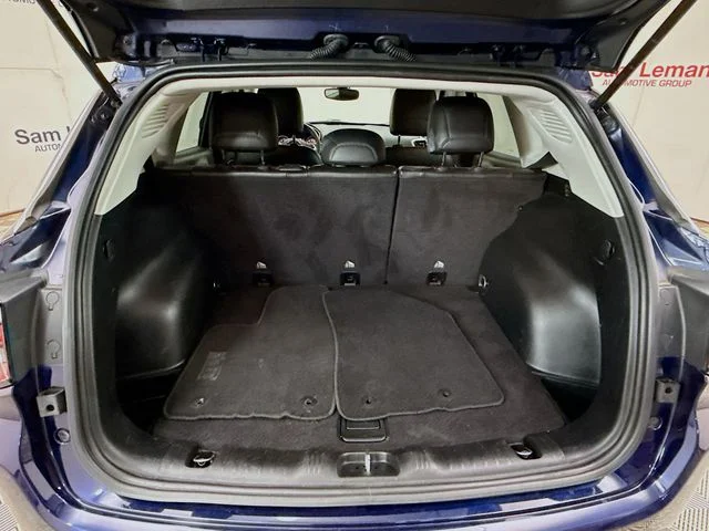 Used 2018 Jazz Blue Pearlcoat Jeep Latitude image 24