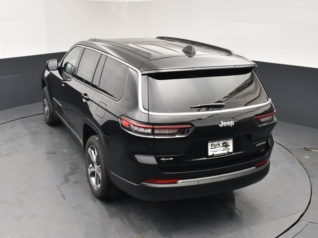 New 2026 Diamond Black Crystal Pearl-Coat Exterior Paint Jeep Limited image 16