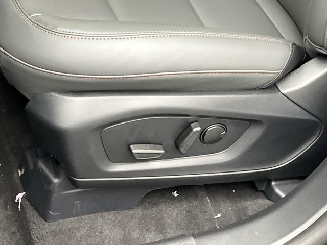 Used 2026 Agate Black Metallic Ford Active with 100A Pkg image 10