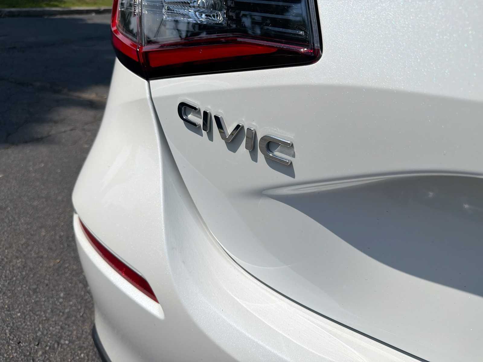 2024 Honda Civic Hatchback Sport - Photo 18