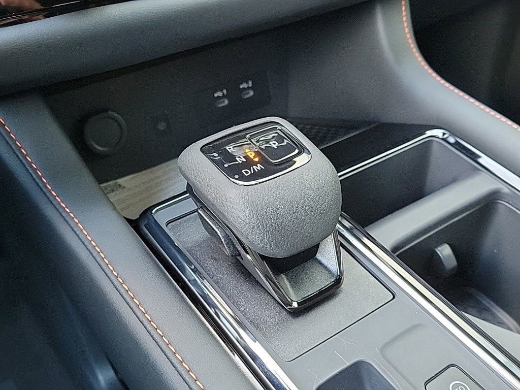 New 2026 Boulder Gray Pearl/Super Black Nissan Rock Creek image 17