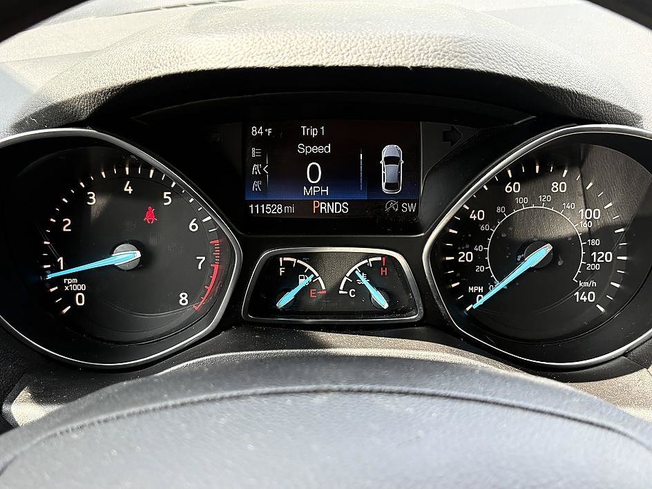 Used 2018 Magnetic Ford SE image 20