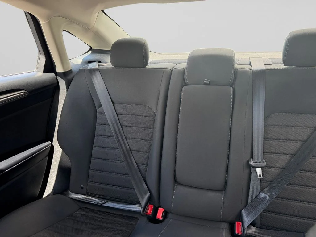 Used 2020 White Ford SE image 16