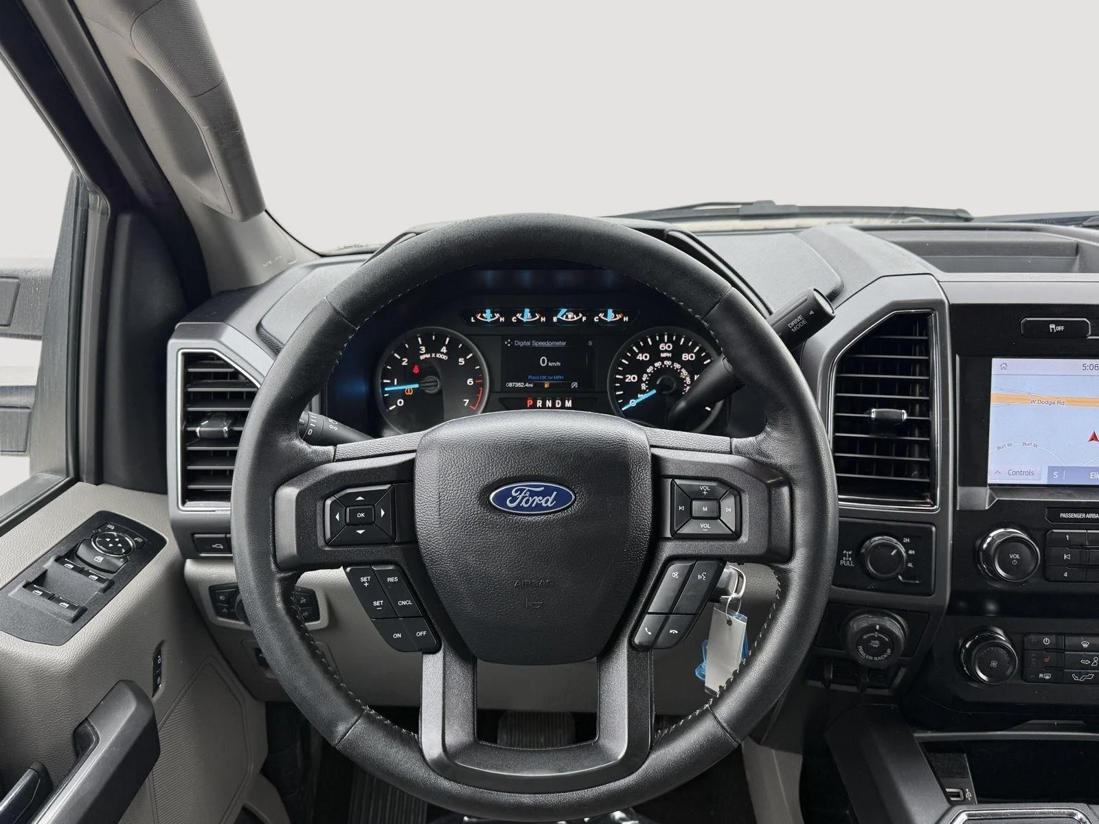 Used 2020 Magnetic Ford XLT image 12