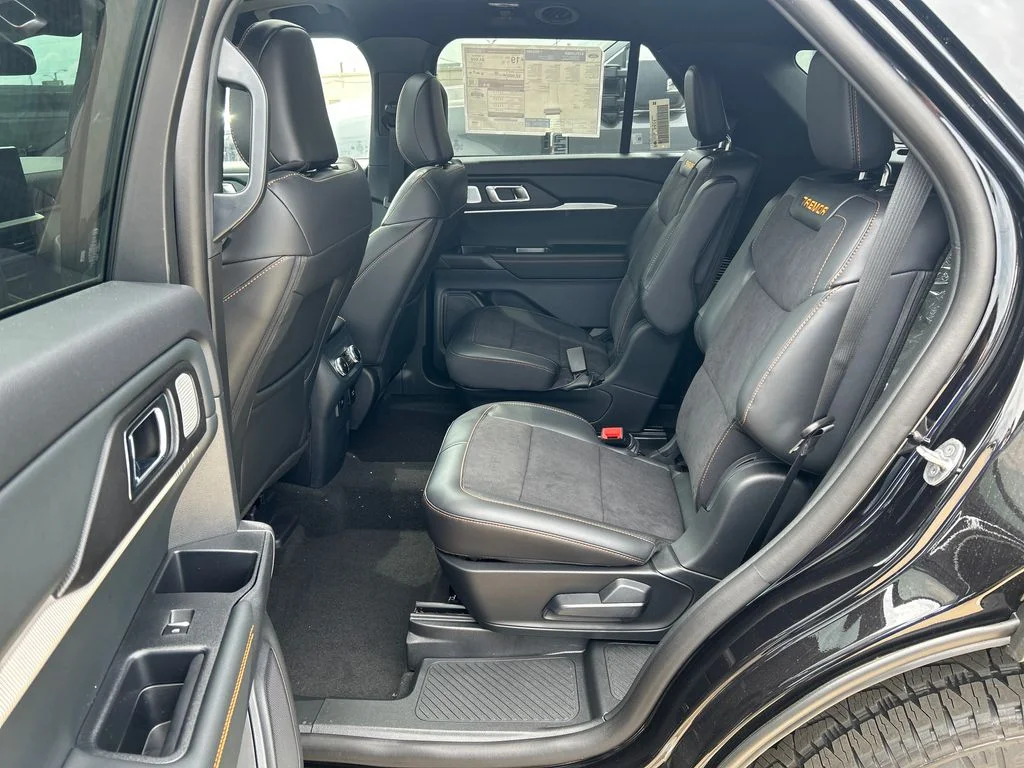2026 Ford Explorer Tremor - Photo 15