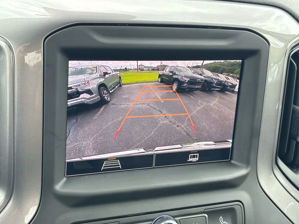 Used 2025 Summit White GMC Pro image 20