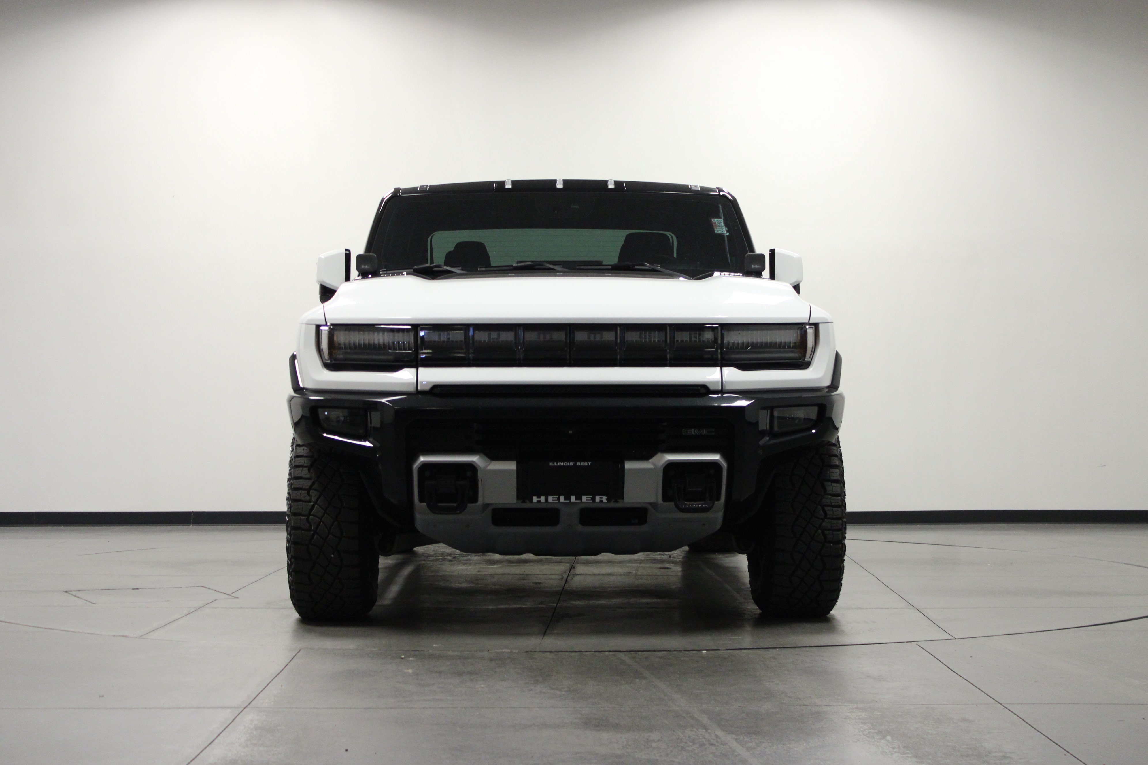 Used 2024 Interstellar White GMC 3X image 9