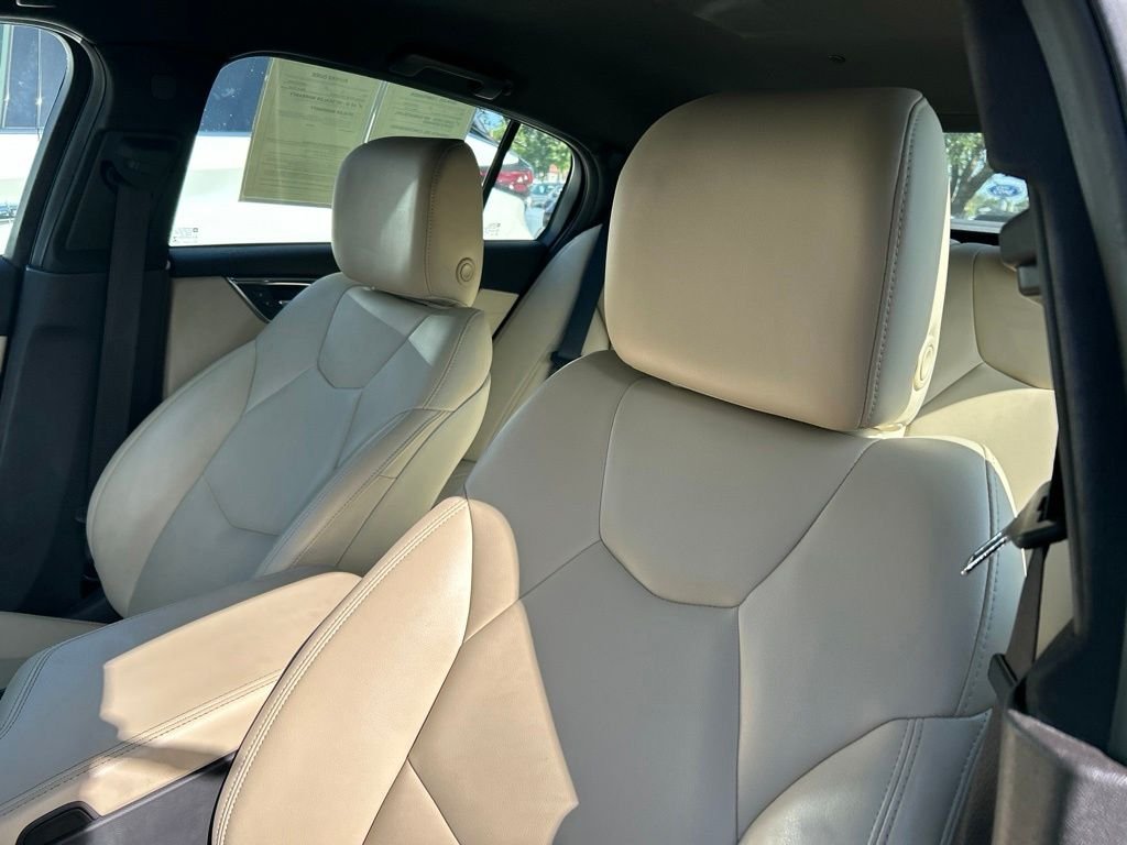 Used 2020 Red Cadillac Luxury image 22