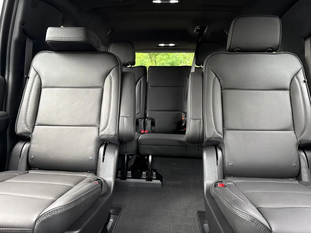 Used 2026 Glacier White Tricoat GMC Denali image 27