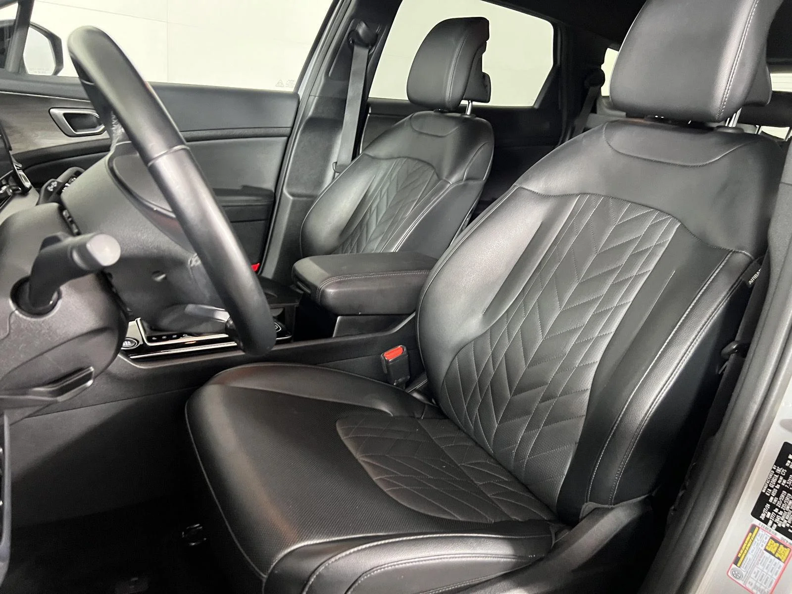 Used 2025 Wolf Gray Kia X-Line image 40
