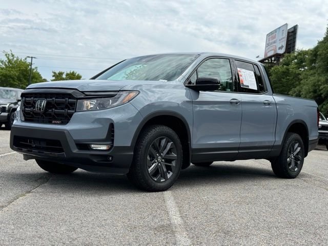 View vehicle photo 4