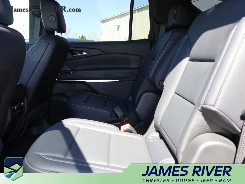 Used 2026 Gray Chevrolet LT image 19