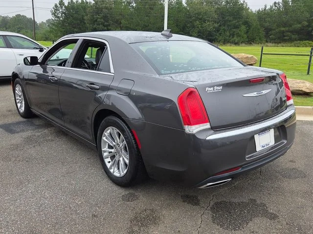Used 2019 Gray Chrysler Touring image 11