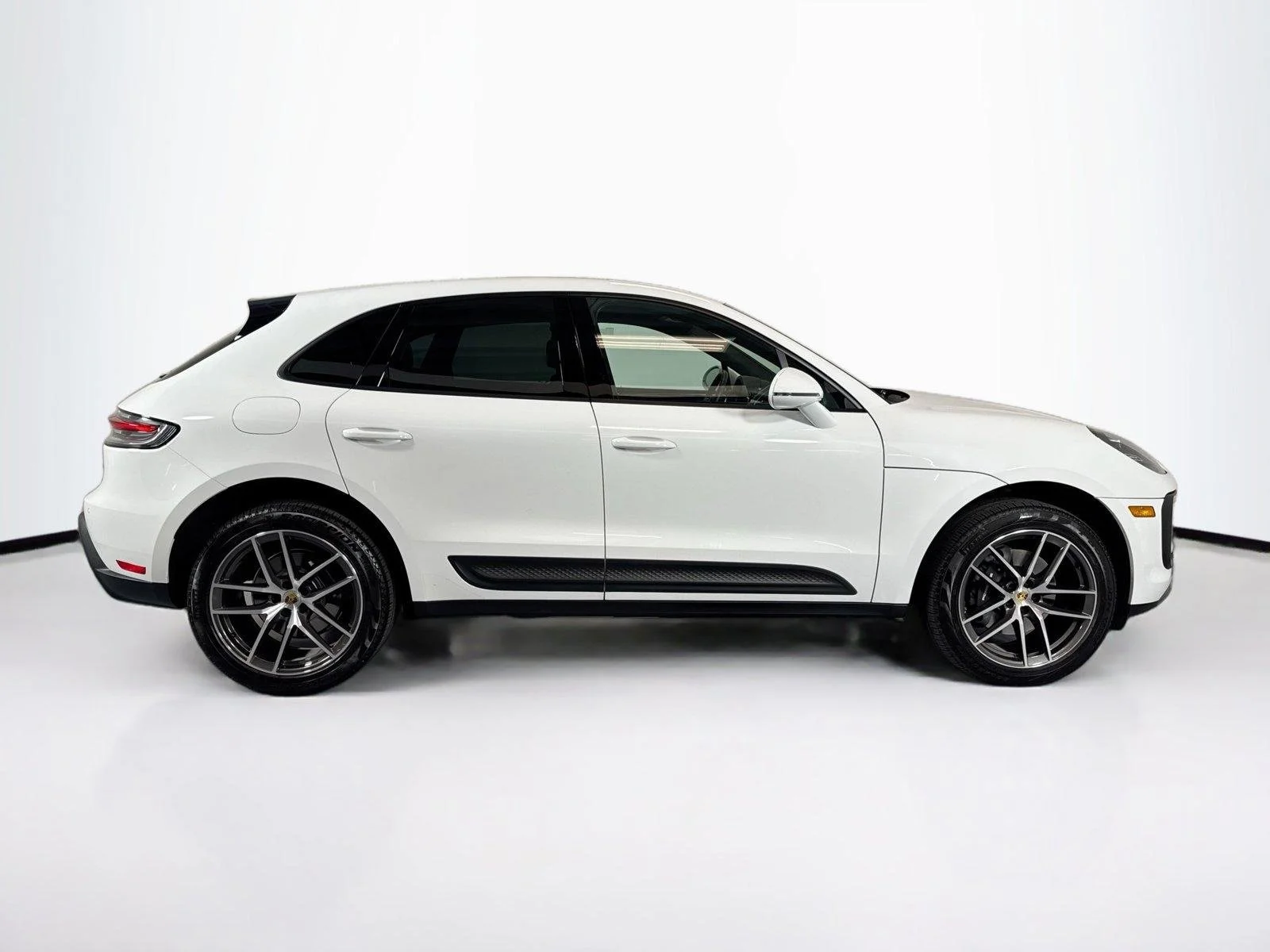 Certified Used 2025 White Porsche  image 8
