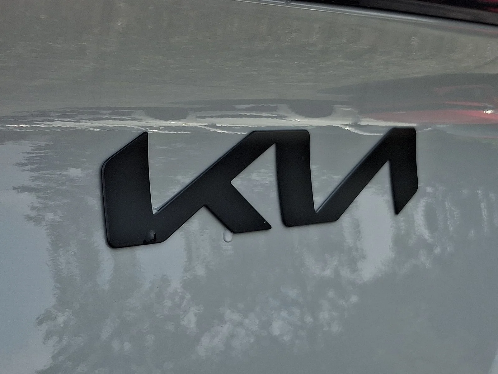 New 2026 Gray Kia X-Line image 25