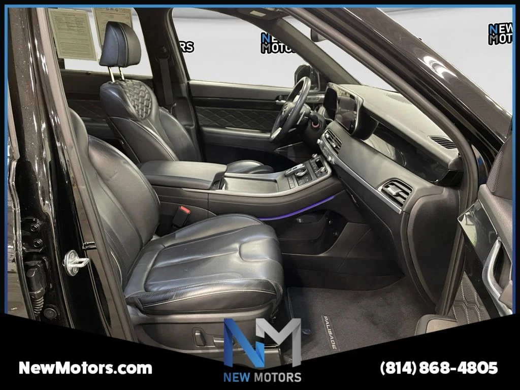 Used 2022 Black Hyundai Calligraphy image 15