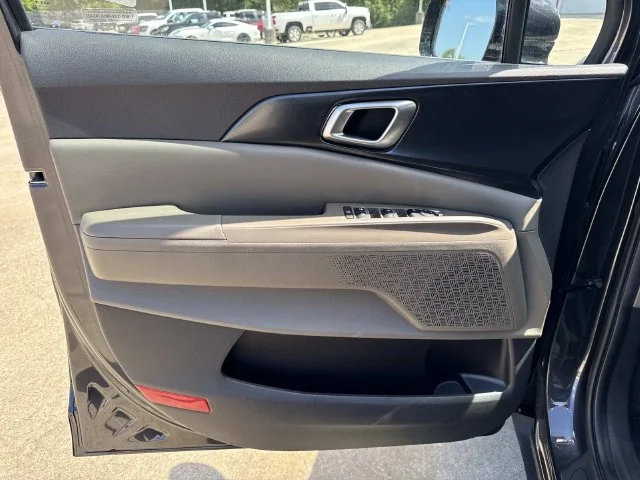 Used 2025 Gray Kia LXS image 40