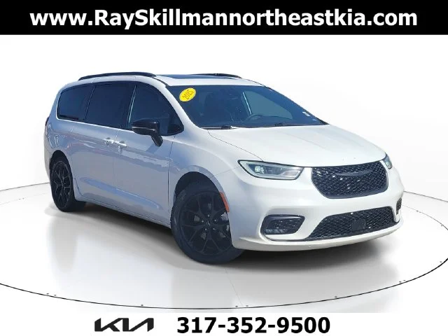 2025 Chrysler Pacifica