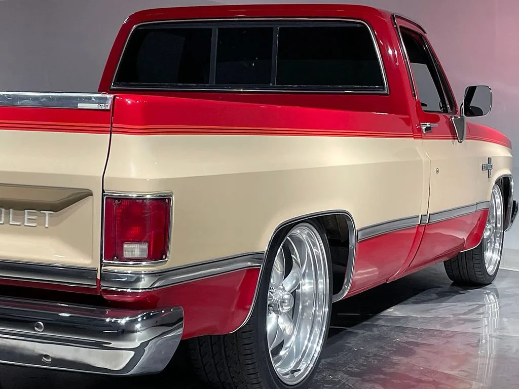 Used 1985  Chevrolet NA image 27