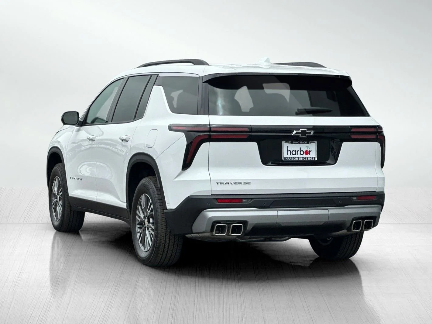 2025 Chevrolet Traverse LT - Photo 6