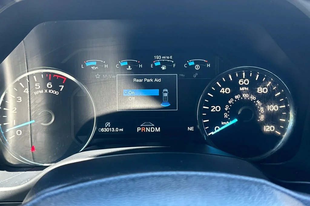 Used 2018 Ingot Silver Ford Lariat image 25