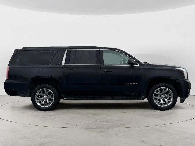 Used 2019 Onyx Black GMC SLT image 4