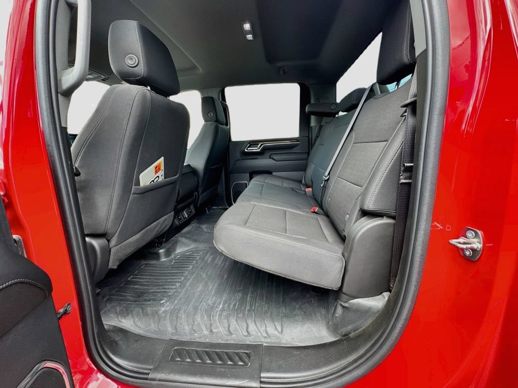 Used 2024 Red Hot Chevrolet LT image 27
