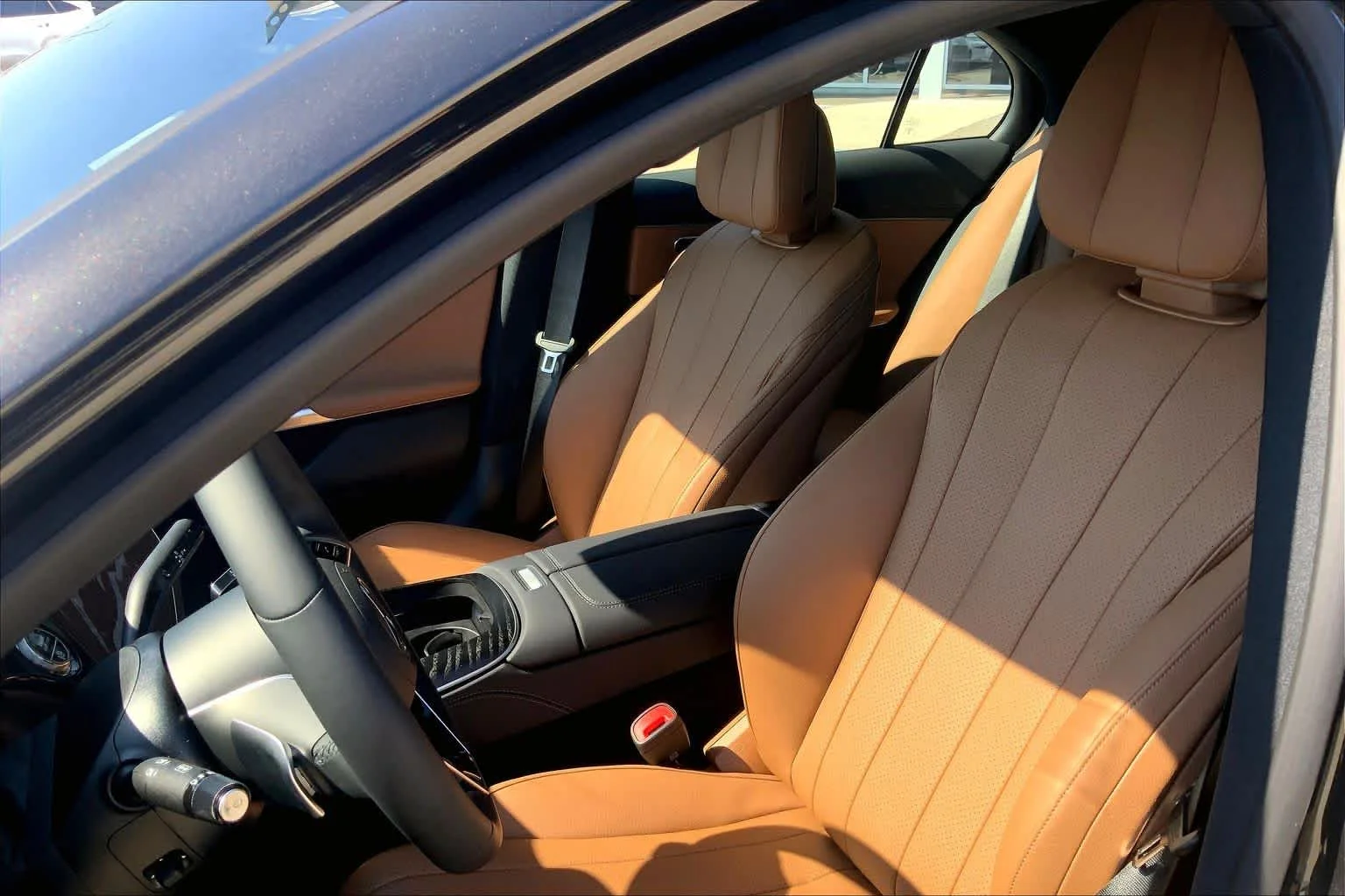 New 2026 Graphite Grey Metallic Mercedes-Benz E 350 image 9