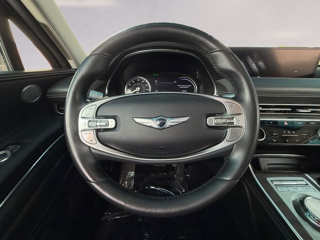 Used 2024 Silver Genesis 2.5T image 13
