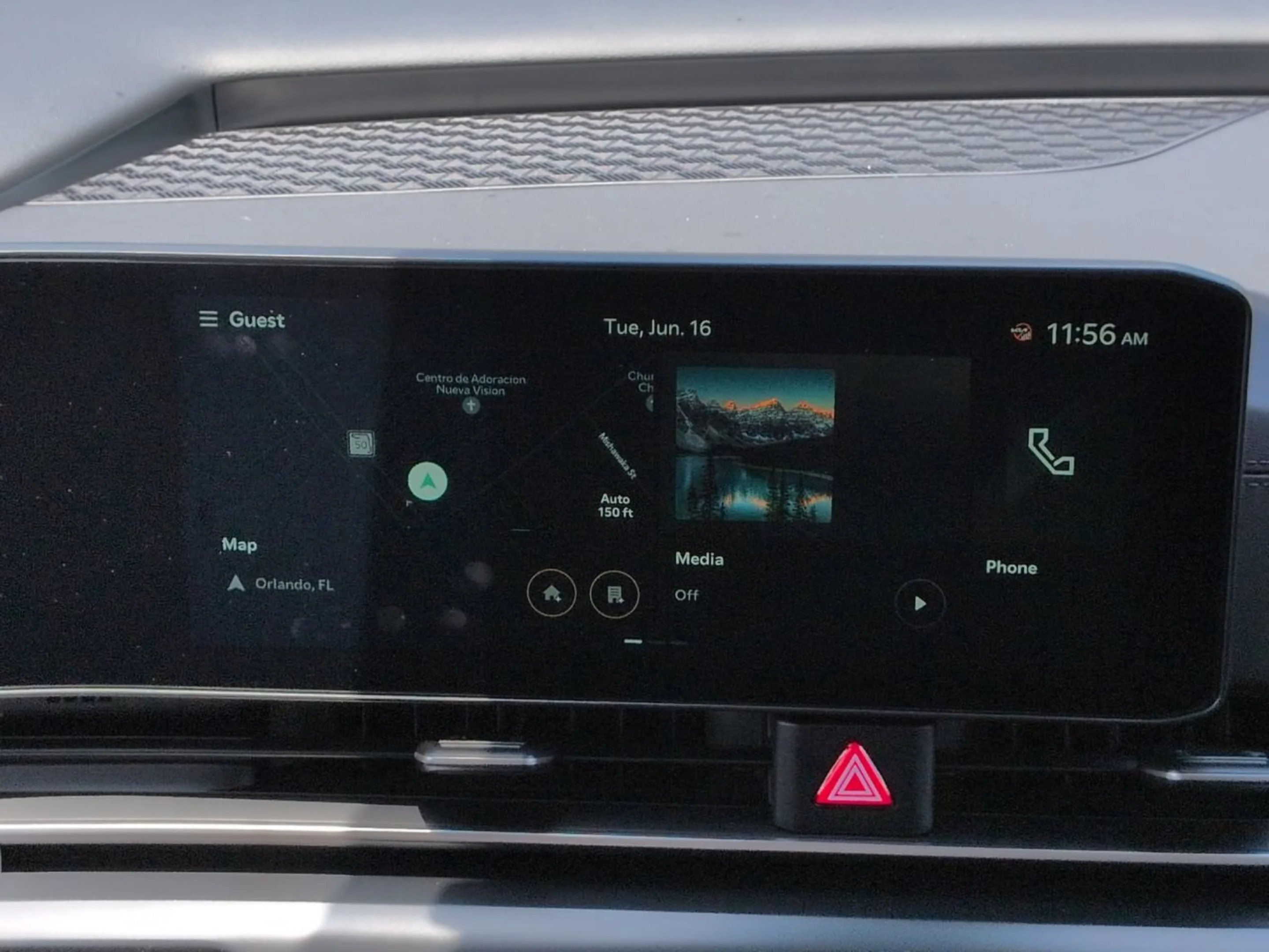 2026 Kia Carnival LXS - Photo 21