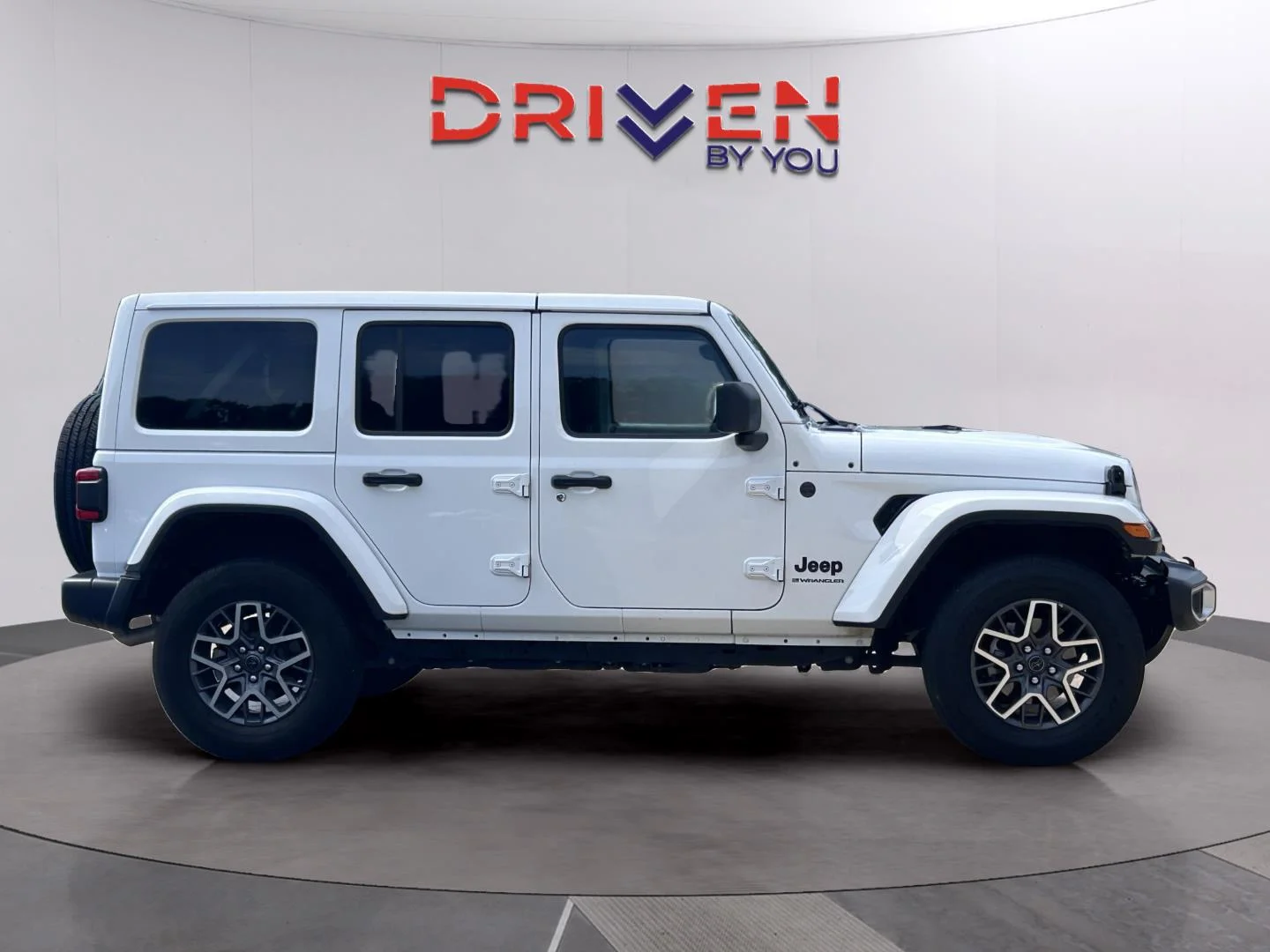 Used 2025 Bright White Clearcoat Jeep Sahara image 6