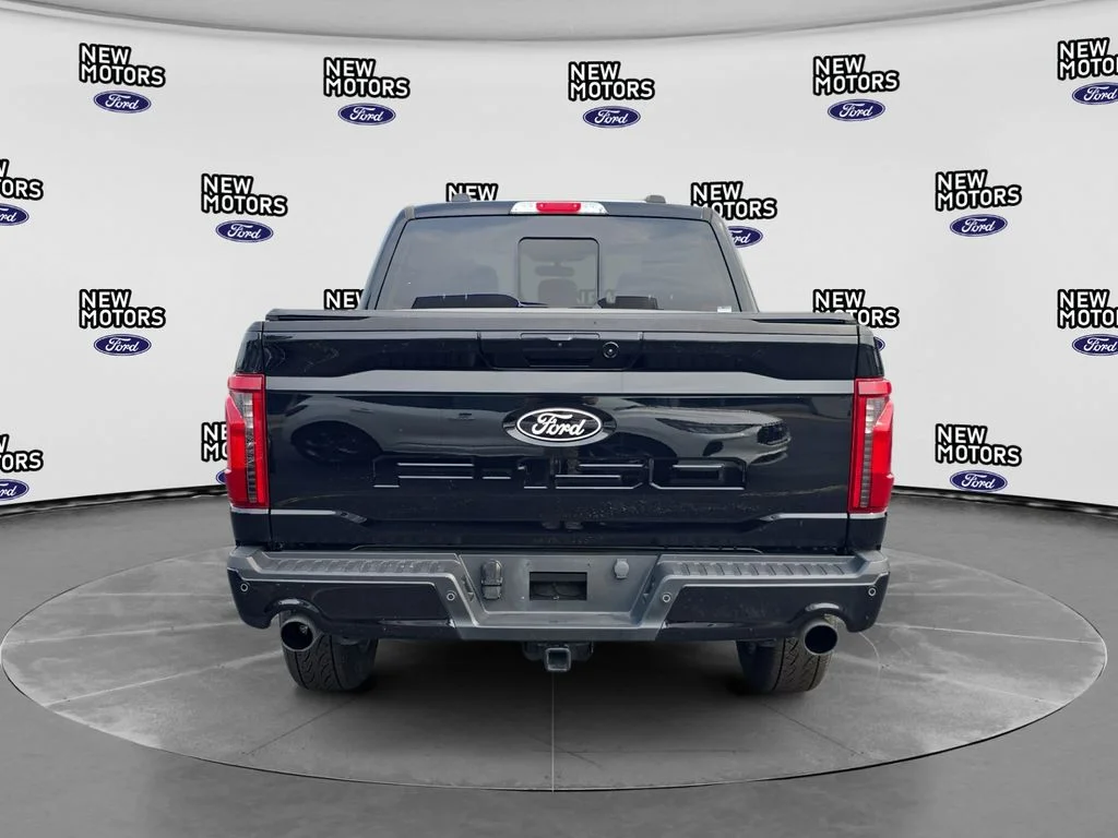 Used 2025 Black Metallic Ford XLT image 4