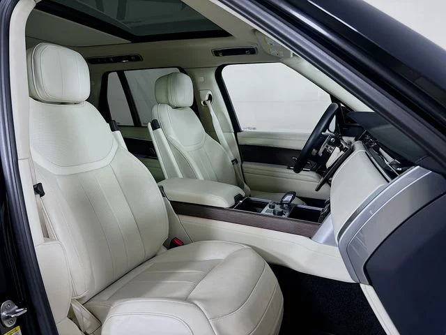 2023 Land Rover Range Rover SE - Photo 29