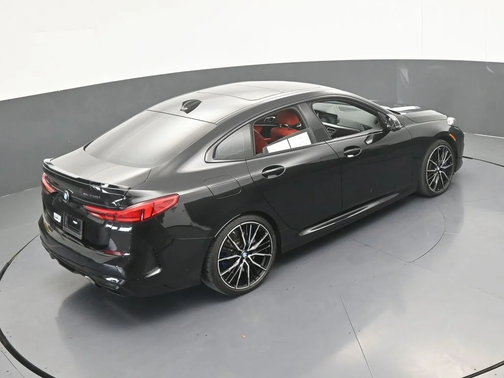 Used 2022 Black Sapphire Metallic BMW M235i xDrive image 50