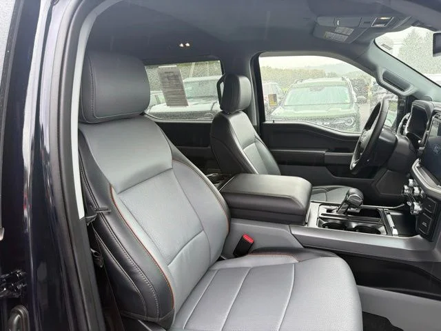 Used 2025 Antimatter Blue Metallic Ford Lariat image 39