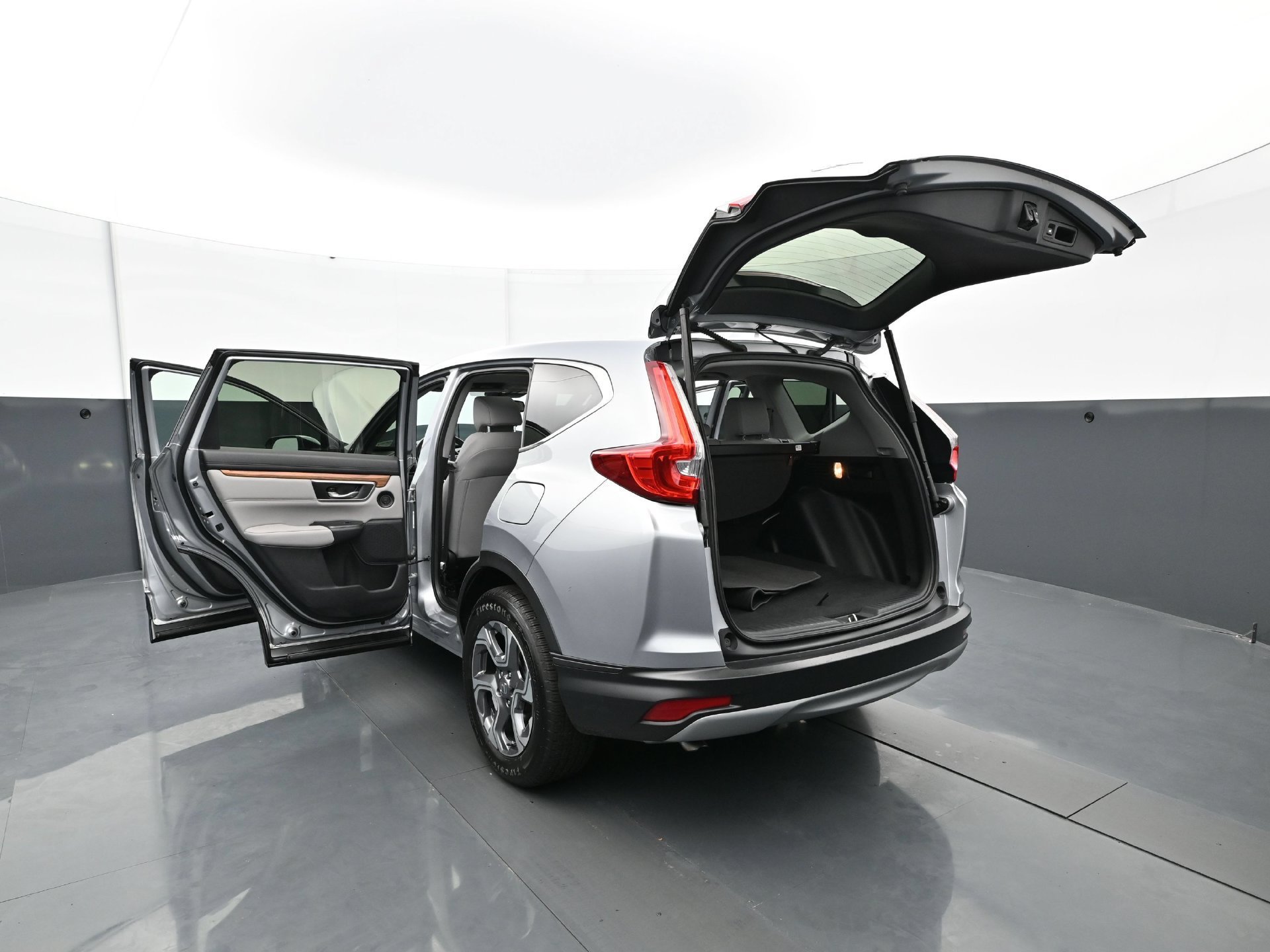 Used 2019 Silver Honda EX-L image 36