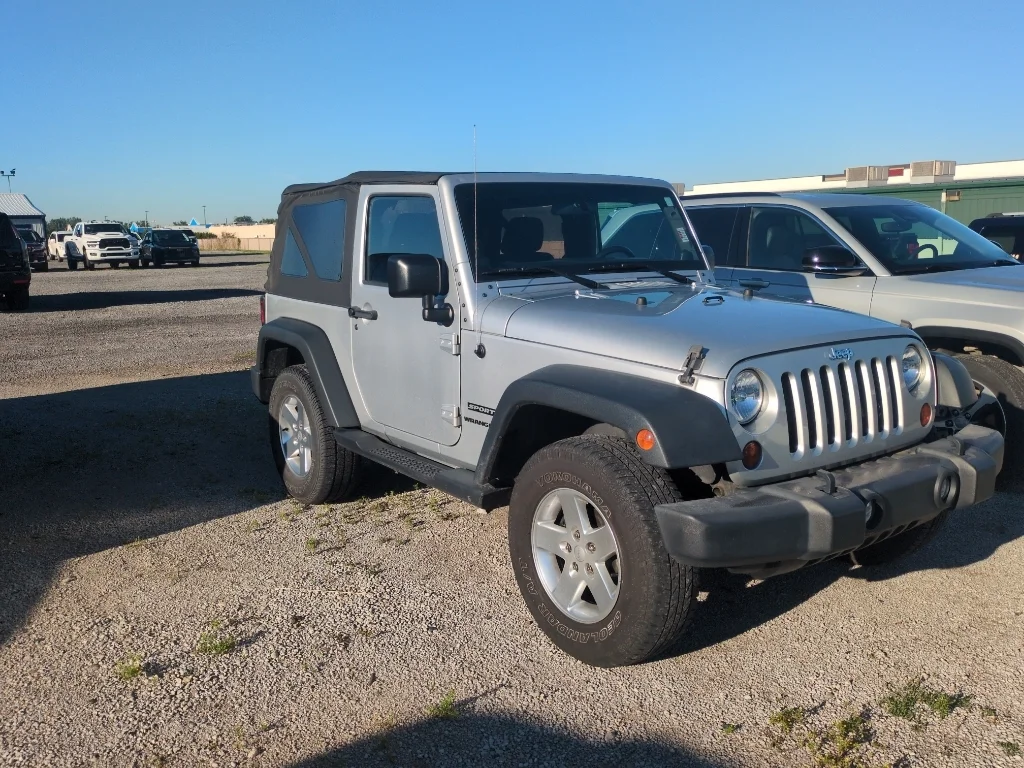 Used 2012 Bright Silver Metallic Clearcoat Jeep Sport image 4