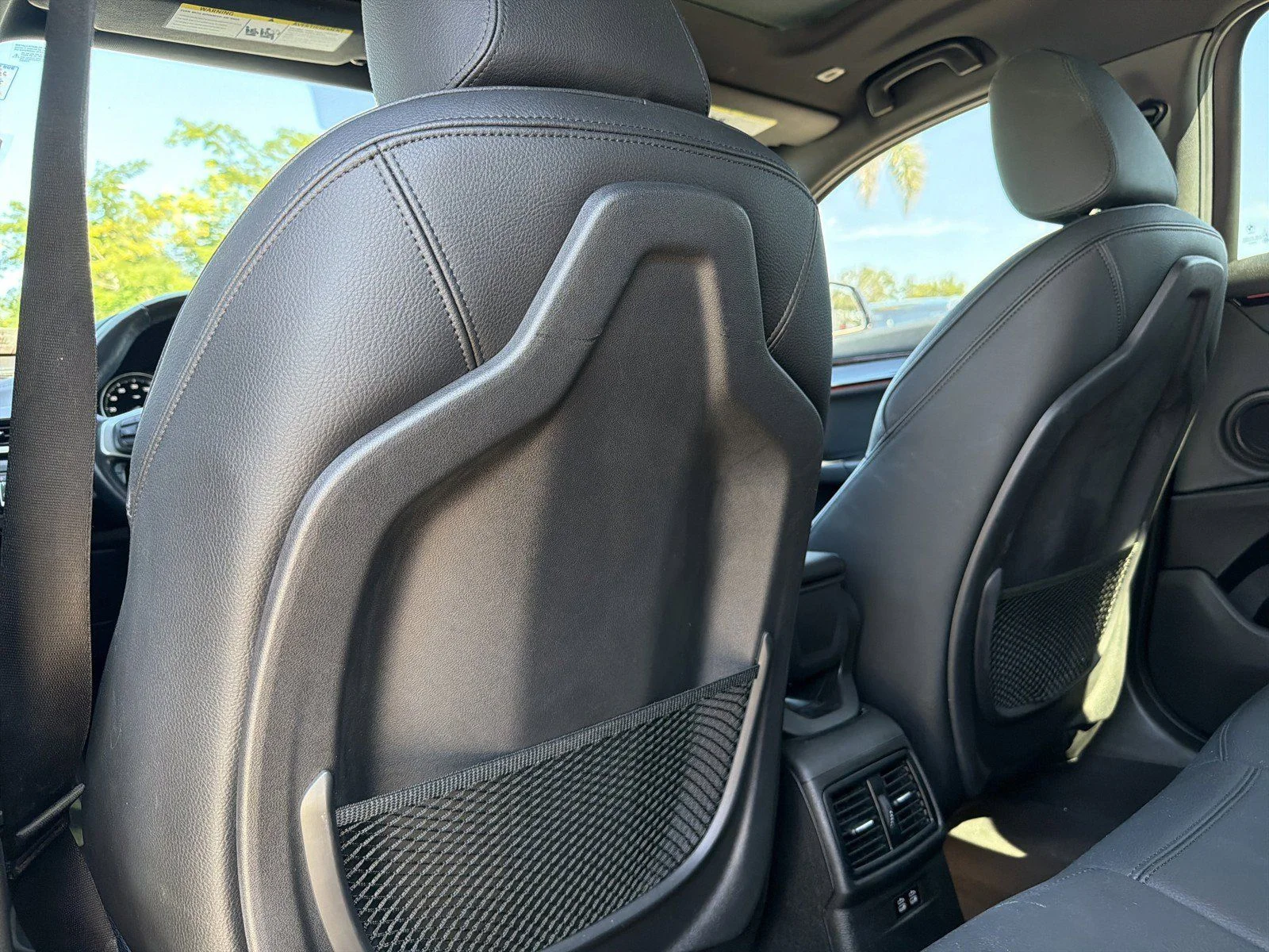 Used 2020 Mediterranean Blue Metallic BMW sDrive28i image 19