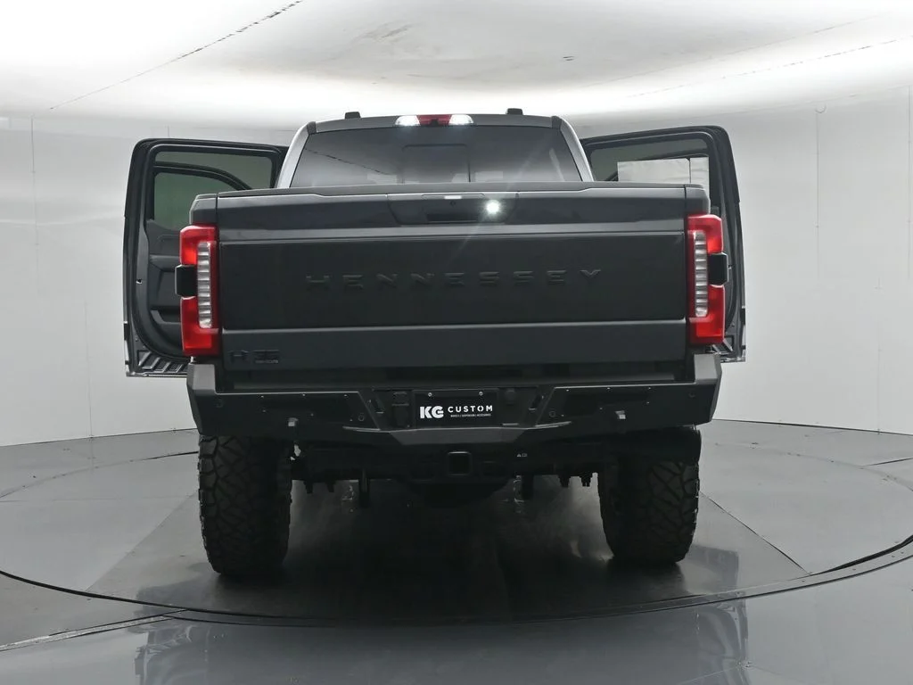 New 2026 Carbonized Gray Metallic Ford Lariat image 37