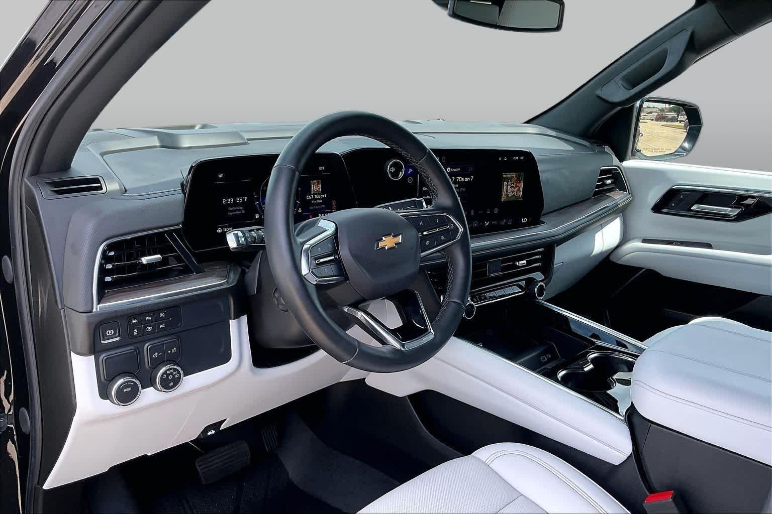 2025 Chevrolet Tahoe Premier - Photo 17