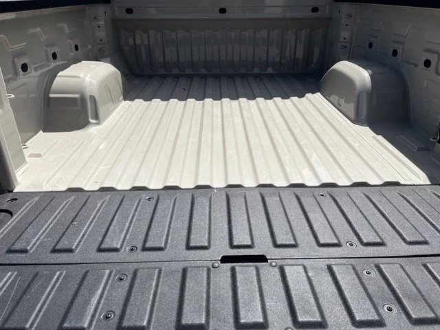 Used 2026 White Sands Chevrolet Custom image 28