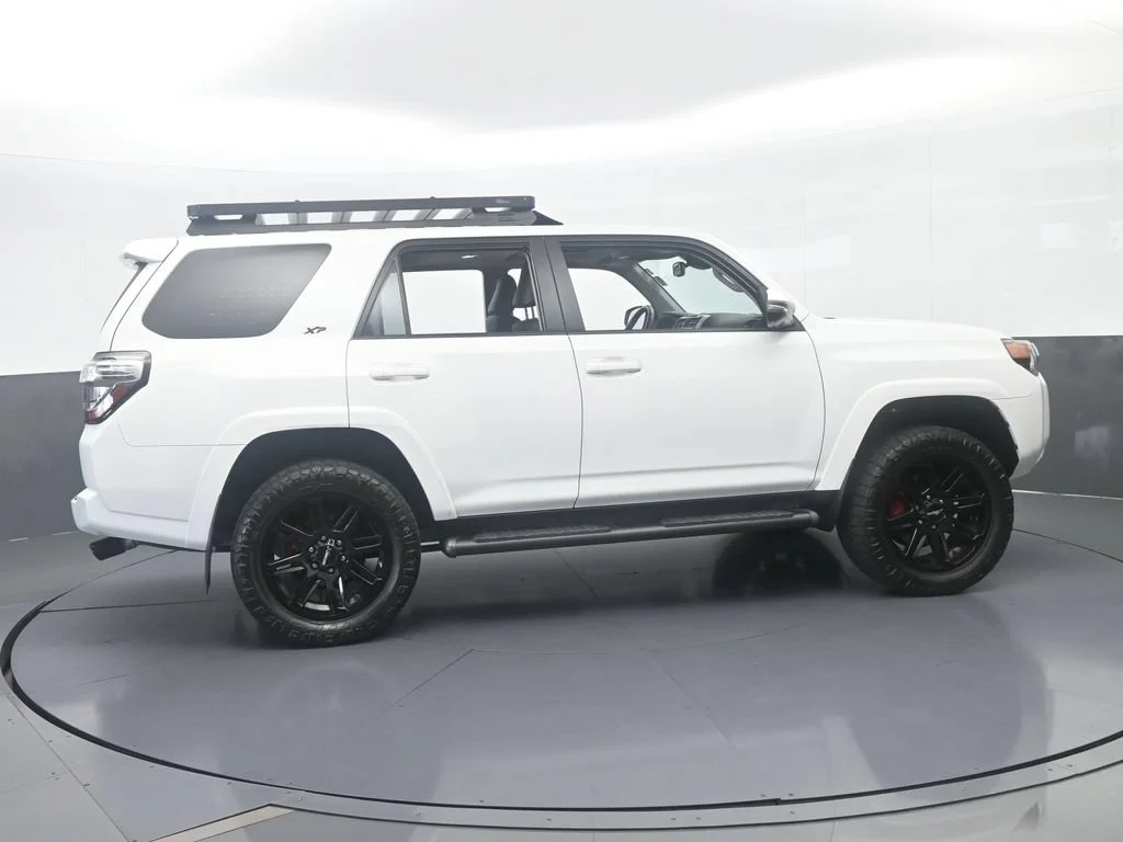 Used 2024 Ice Toyota SR5 Premium image 6