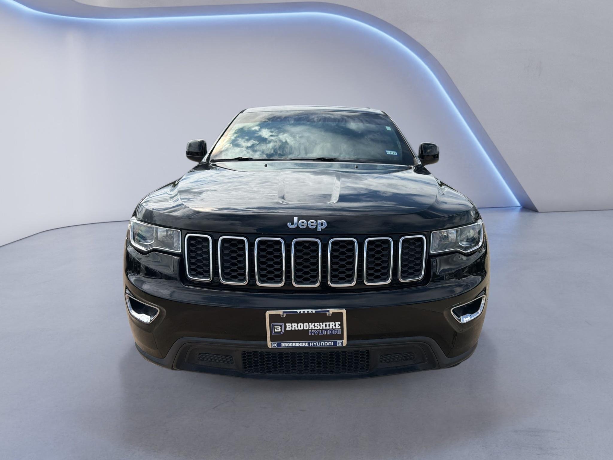 Used 2018 Jeep Grand Cherokee Laredo E with VIN 1C4RJEAG2JC247176 for sale in Loveland, CO