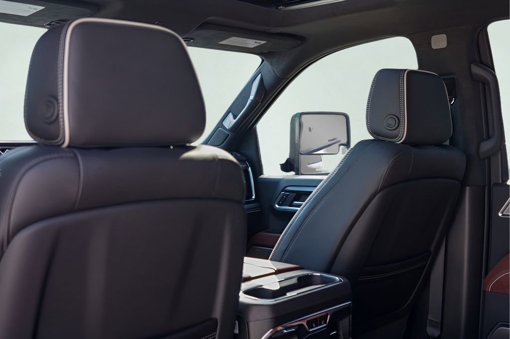 2026 GMC Sierra 3500HD Denali Ultimate - Photo 19