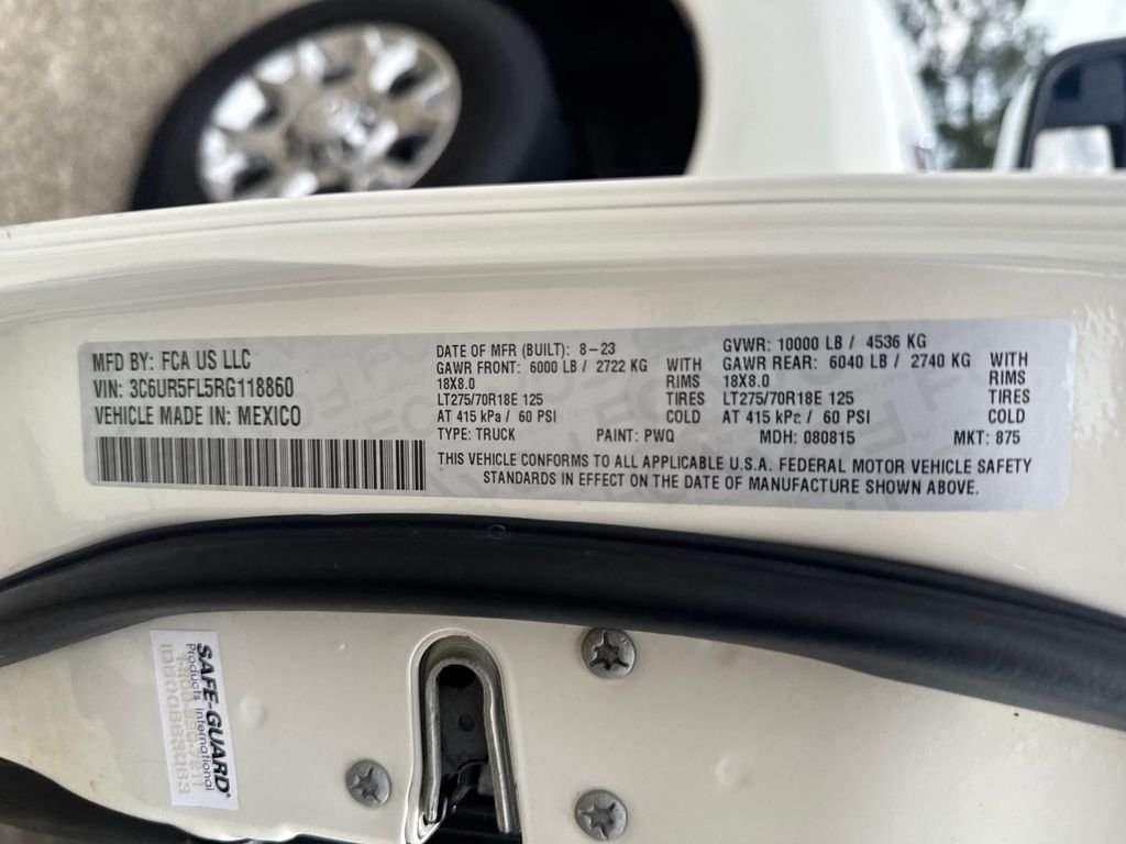 Used 2024 White Ram Laramie image 36